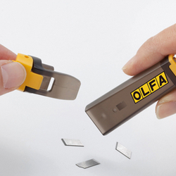OLFA DA-1 Emniyetli Bıçak Kırma Gövdeli Dar Maket Bıçağı - Thumbnail